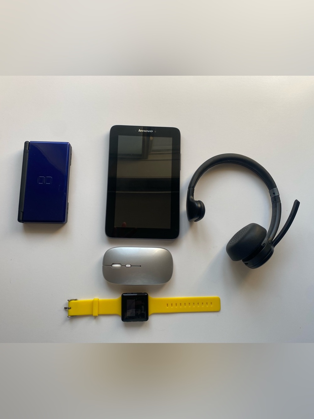 Tech Lot – Vintage & Parts/Repair Items (2010s–2025)